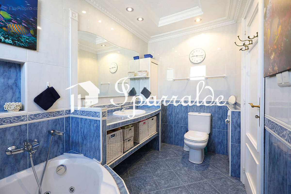 Grande maison familiale F5 lumineuse avec garage, double terrasse et beaux volumes - photo 28