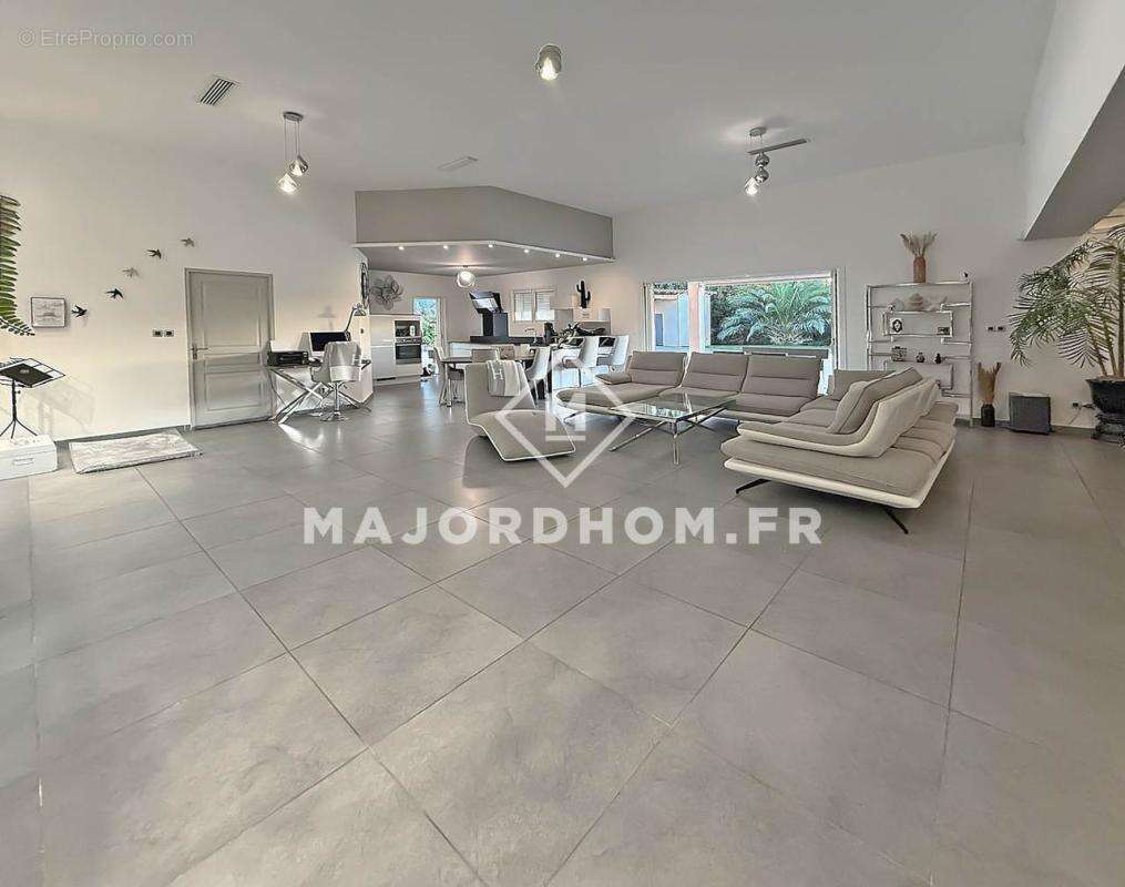 Maison à SEPTEMES-LES-VALLONS