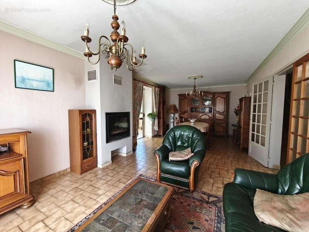 Maison 128 m² à Saint-Domineuc  - photo 4