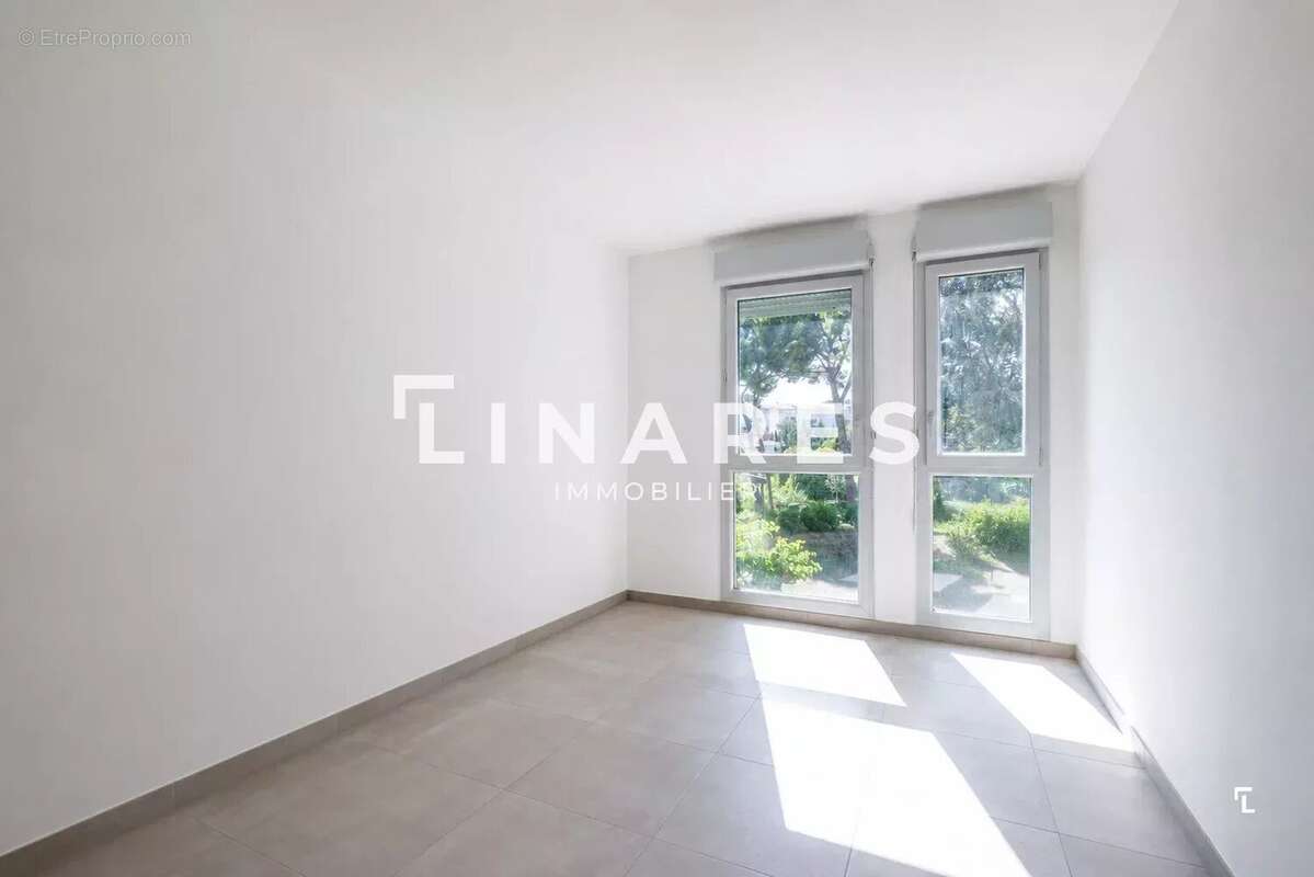 LE HAVRE DE PAIX DES TROIS LUCS - Appartement T4 de 82m2 - Terrasse 20m2 - 13012 - photo 8