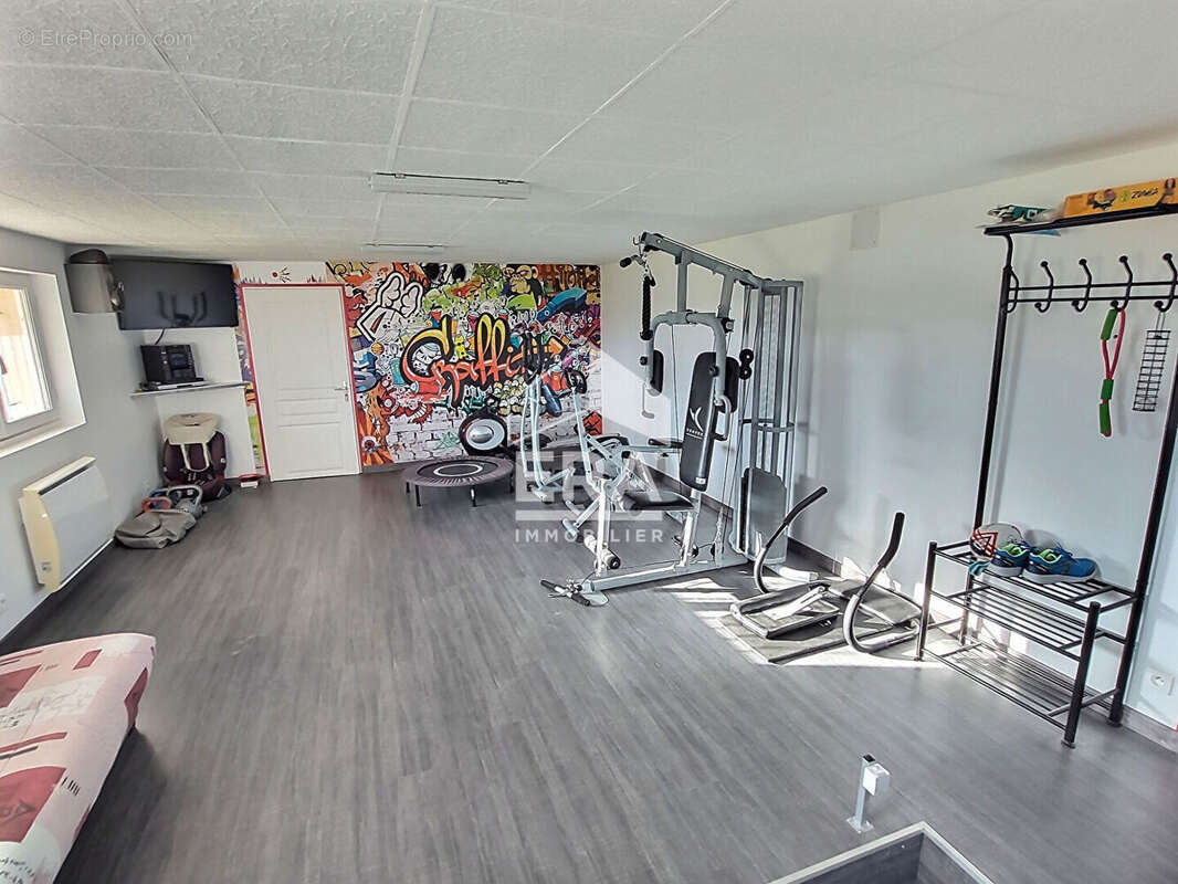 Maison à BAGNAC-SUR-CELE