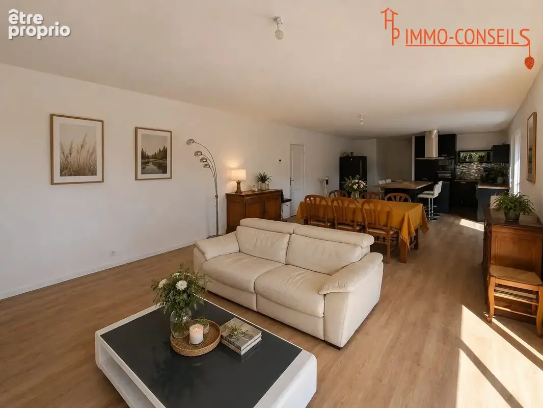 Maison 5 pièces 144 m² à vendre à Notre-Dame-Des-Landes (44130) - photo 2
