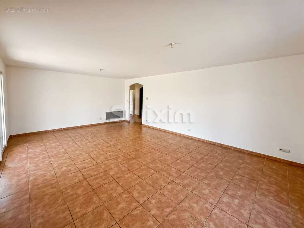 Maison à CLEON-D&#039;ANDRAN