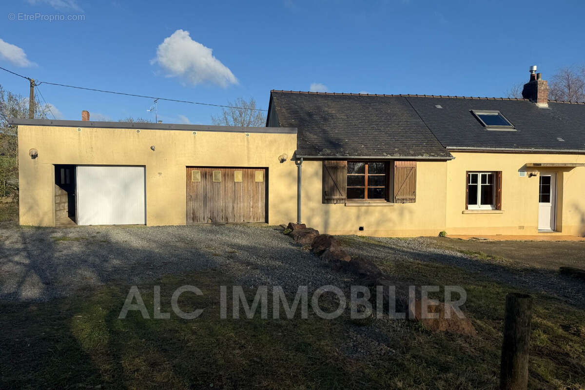 Maison à PRE-EN-PAIL