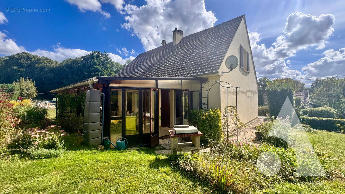 Maison à CREPY-EN-VALOIS