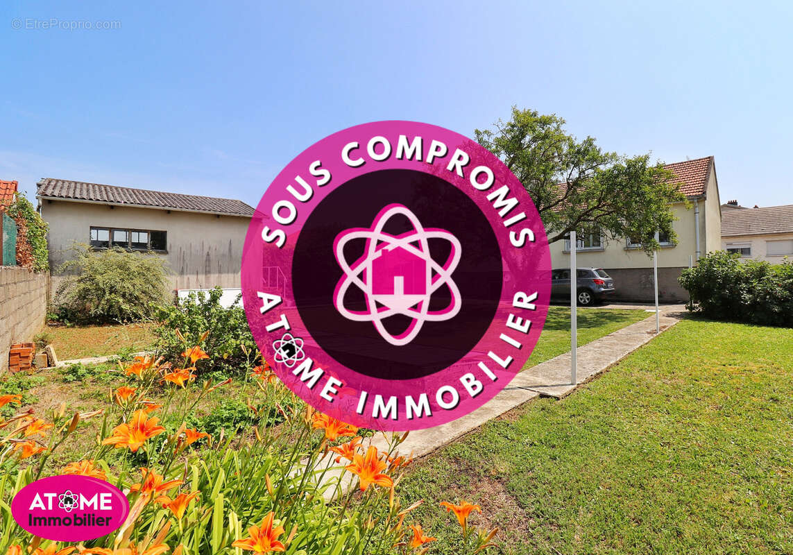 Maison à SAINTE-MARIE-AUX-CHENES