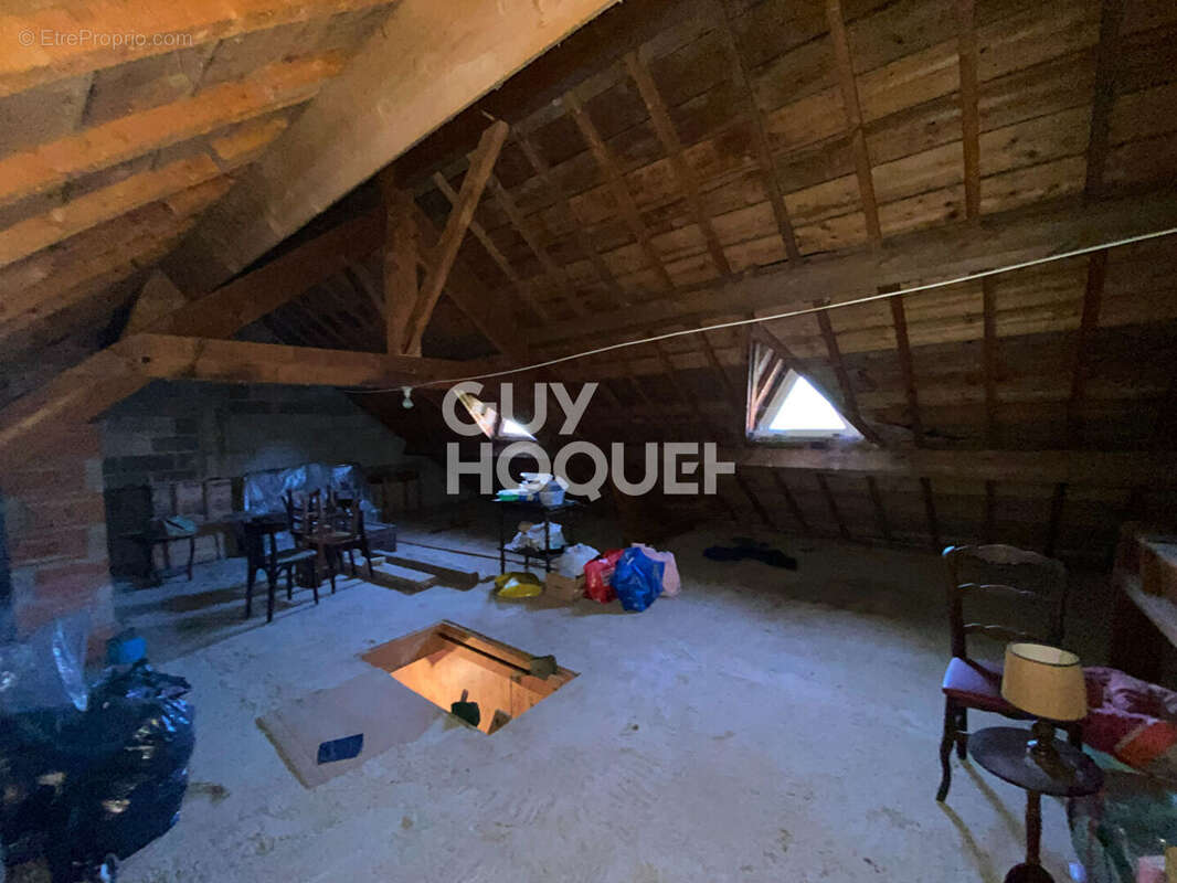 Maison à SAINT-GUINOUX