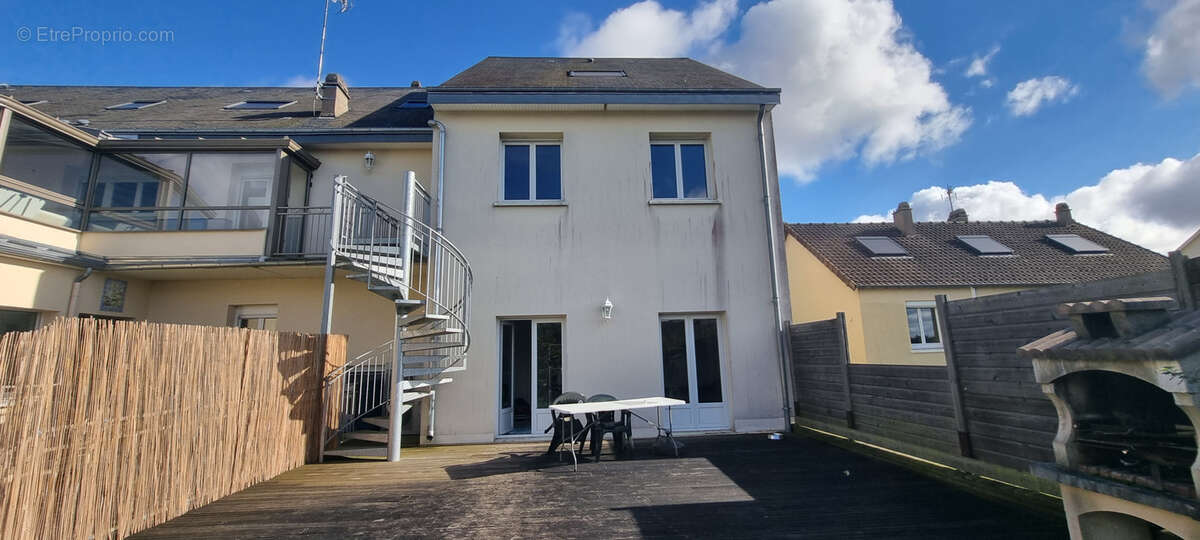 Maison à CHATEAUDUN