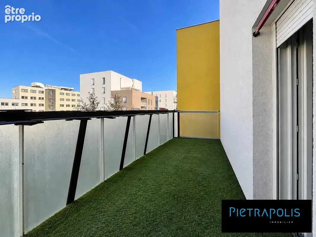 Appartement à VAULX-EN-VELIN