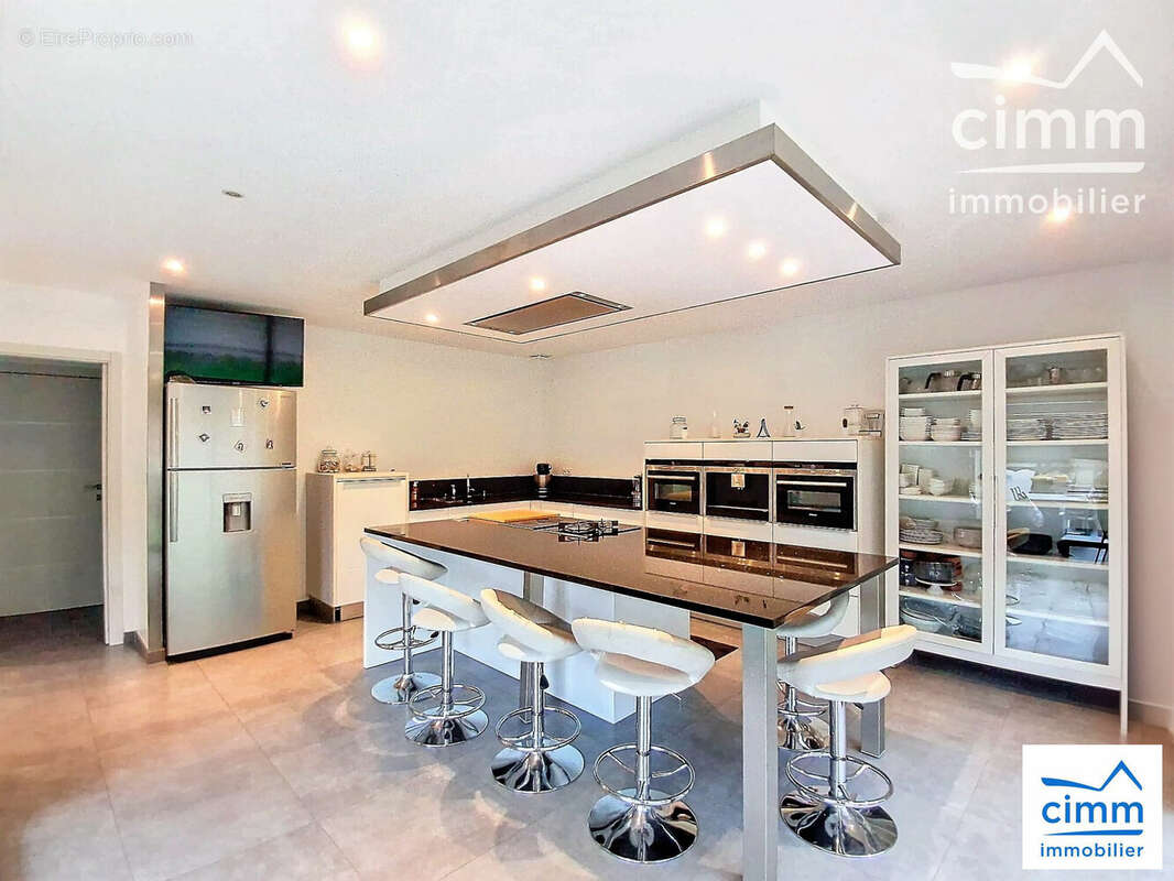 Maison à VERN-SUR-SEICHE