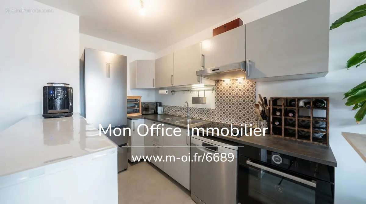 Appartement à MARSEILLE-8E