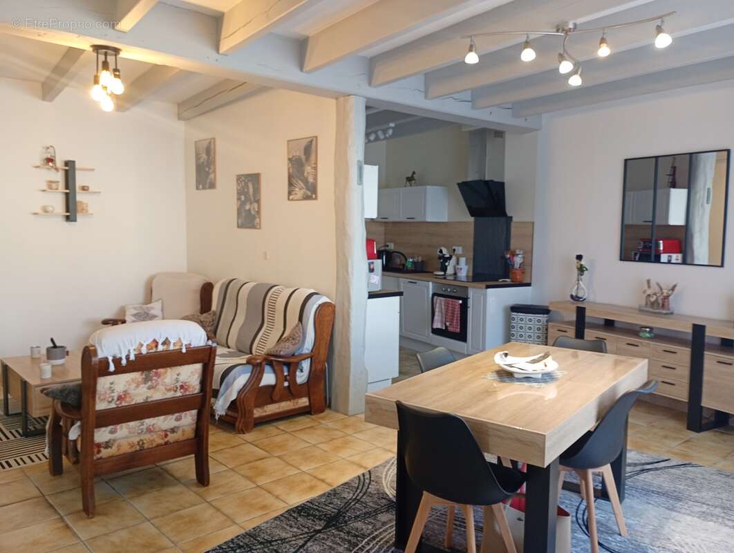 Maison 84 m² à Archiac  - photo 95