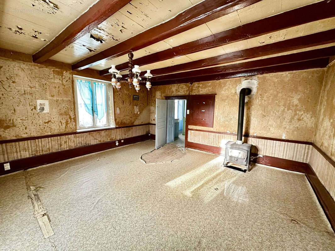 Maison à LA VERGENNE