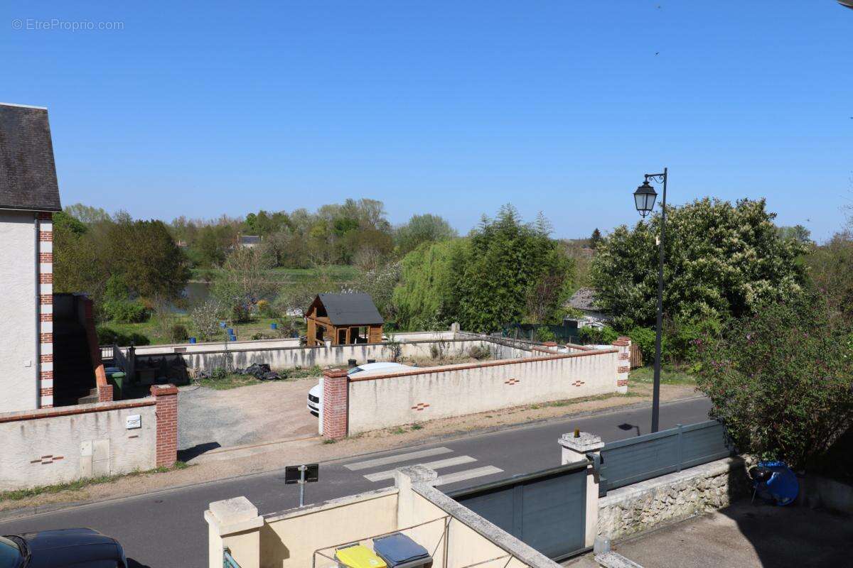 Maison à SAVONNIERES