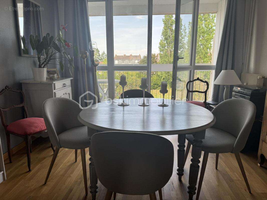 Appartement à COMPIEGNE