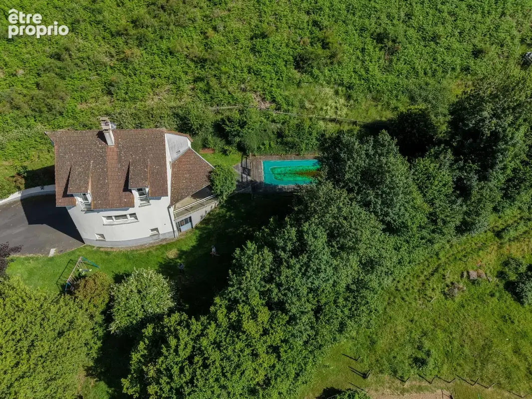 Maison à VEZAC