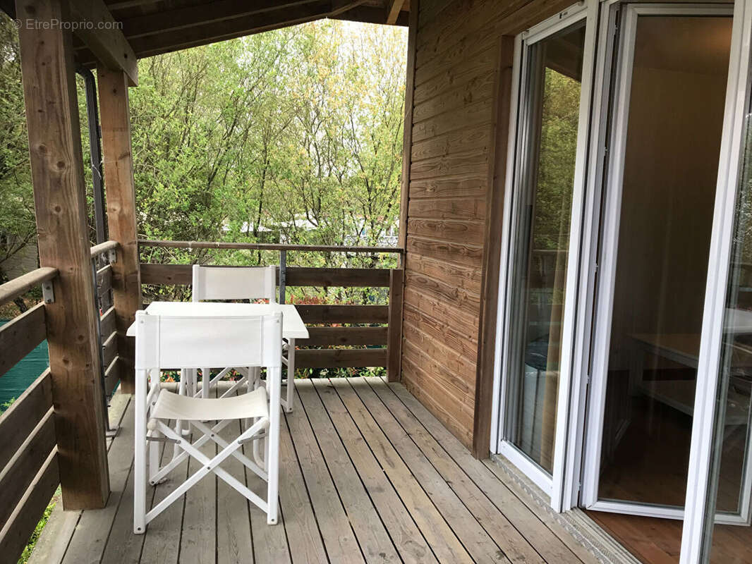 Appartement à PARENTIS-EN-BORN