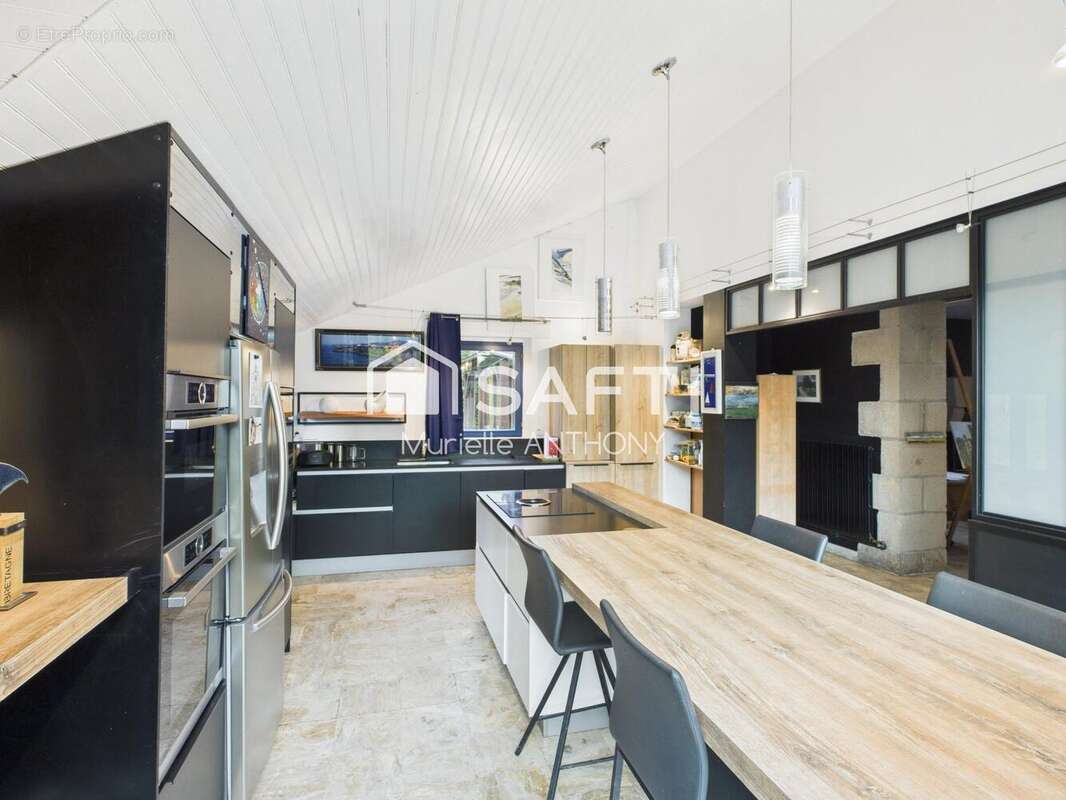 Photo 2 - Maison à PLOUEGAT-GUERAND