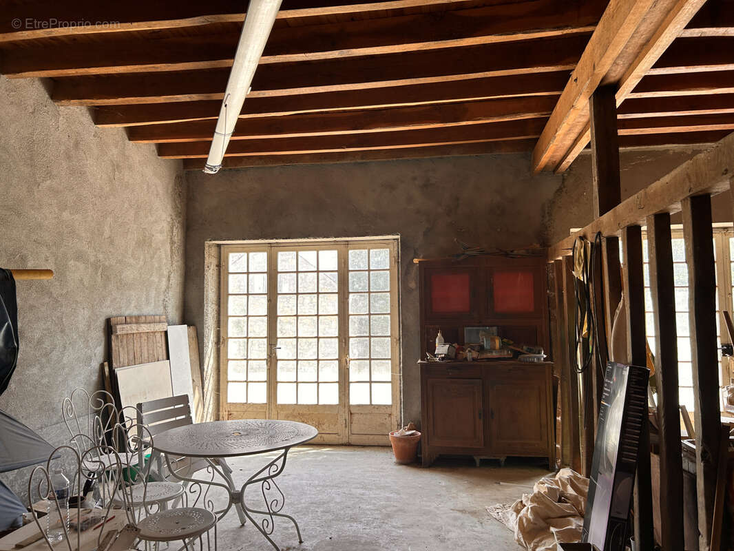 Maison à LE PECHEREAU