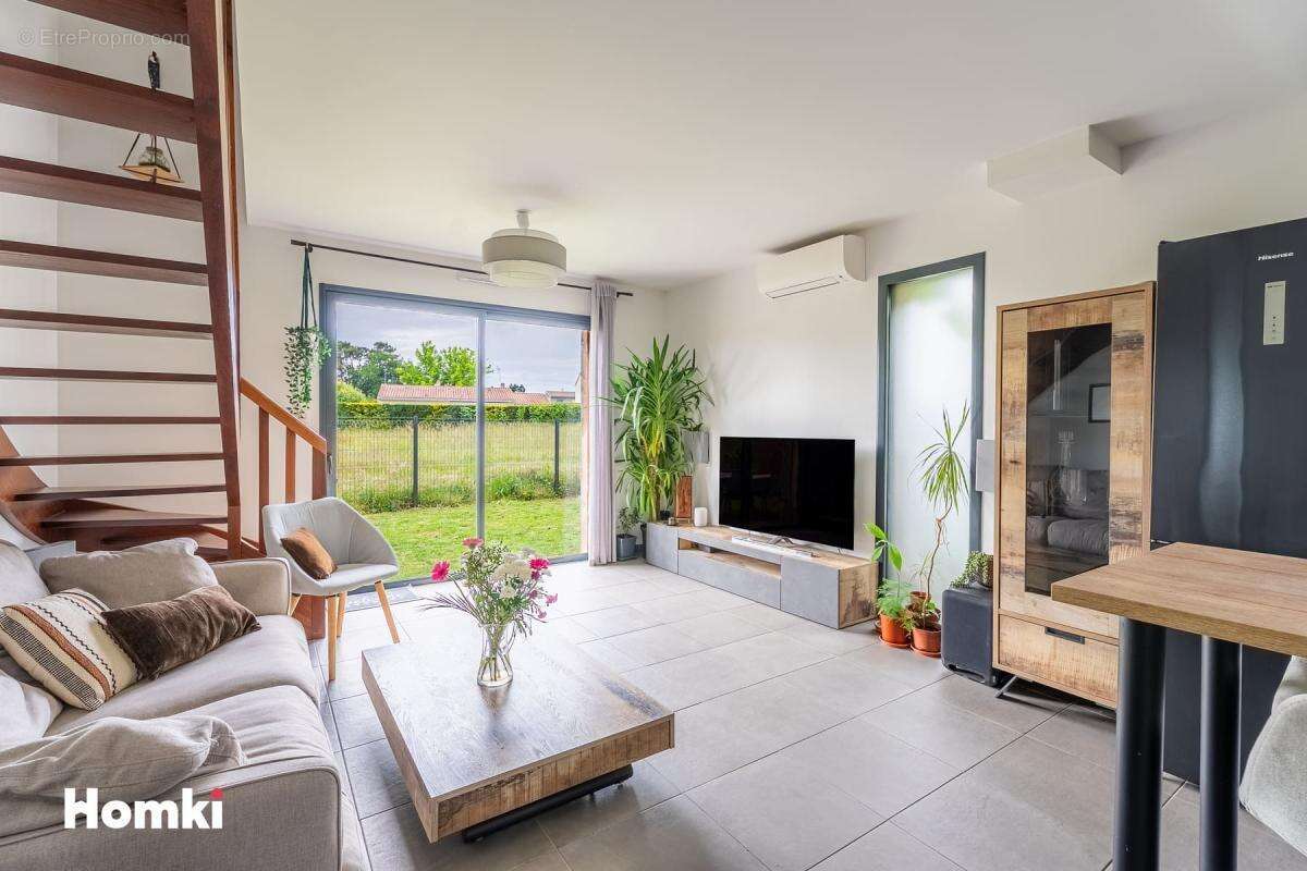 Maison/Villa T5 de 103 m2 à Mérignac 33700 - photo 2