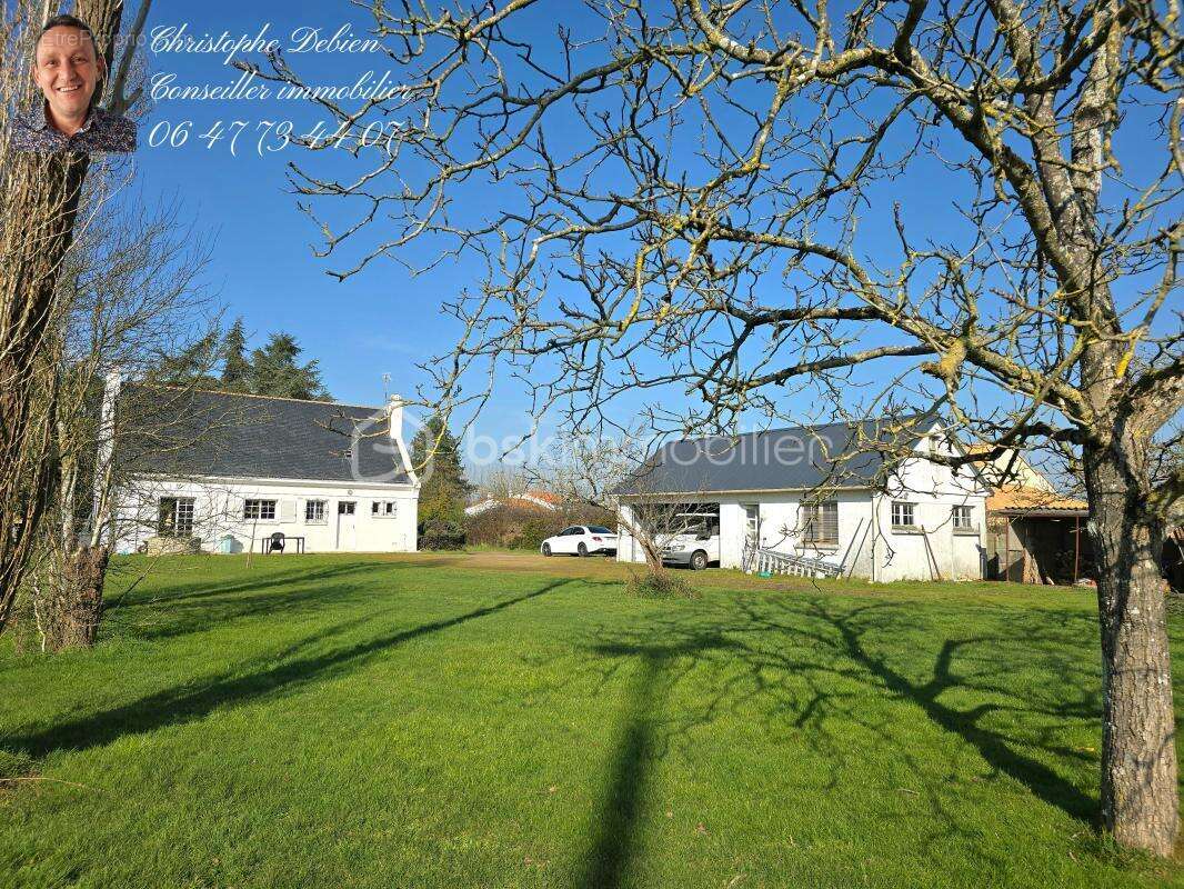 Maison à BAZOGES-EN-PAILLERS