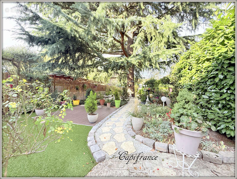 Maison à AULNAY-SOUS-BOIS