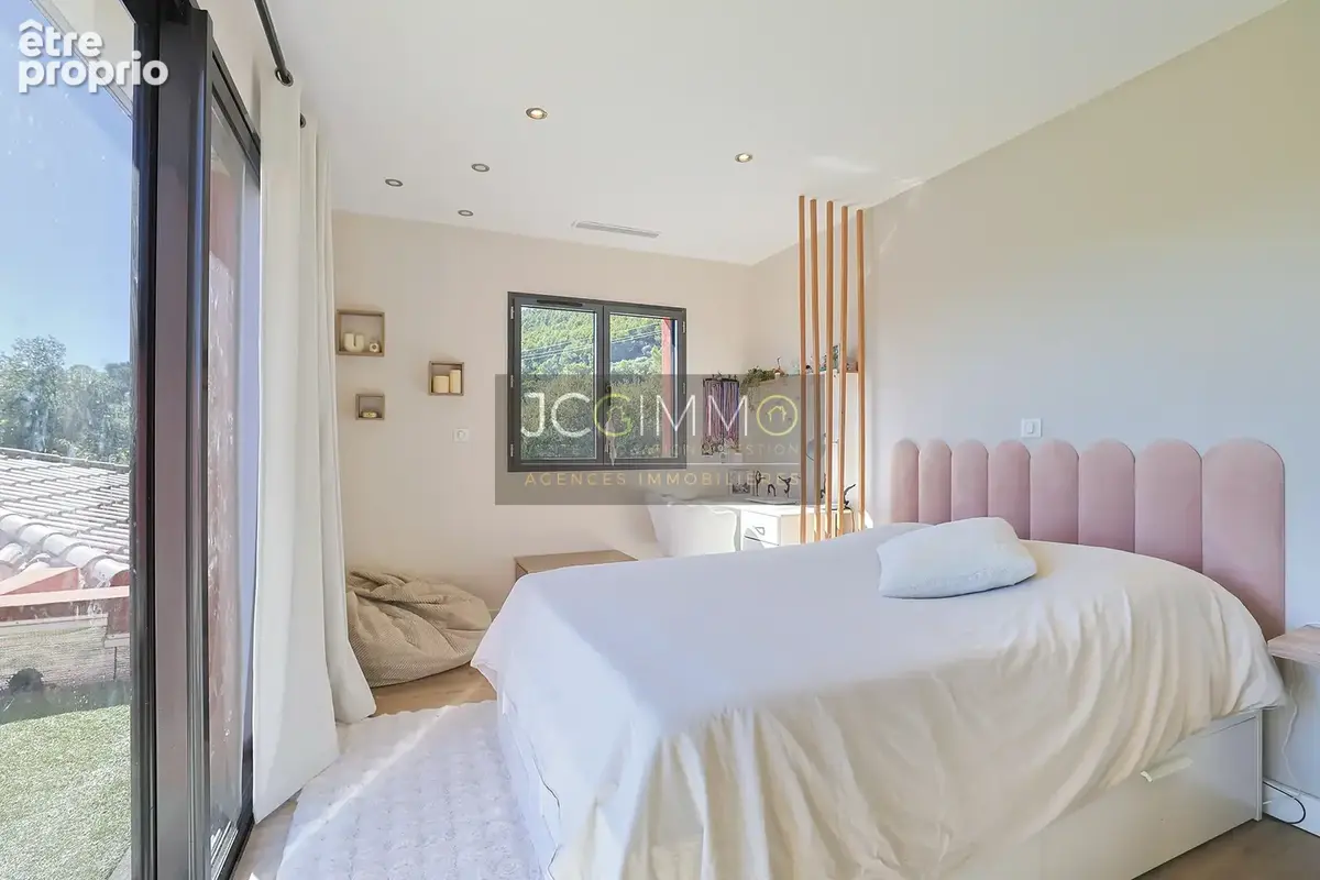 Villa T5 de prestige - photo 22