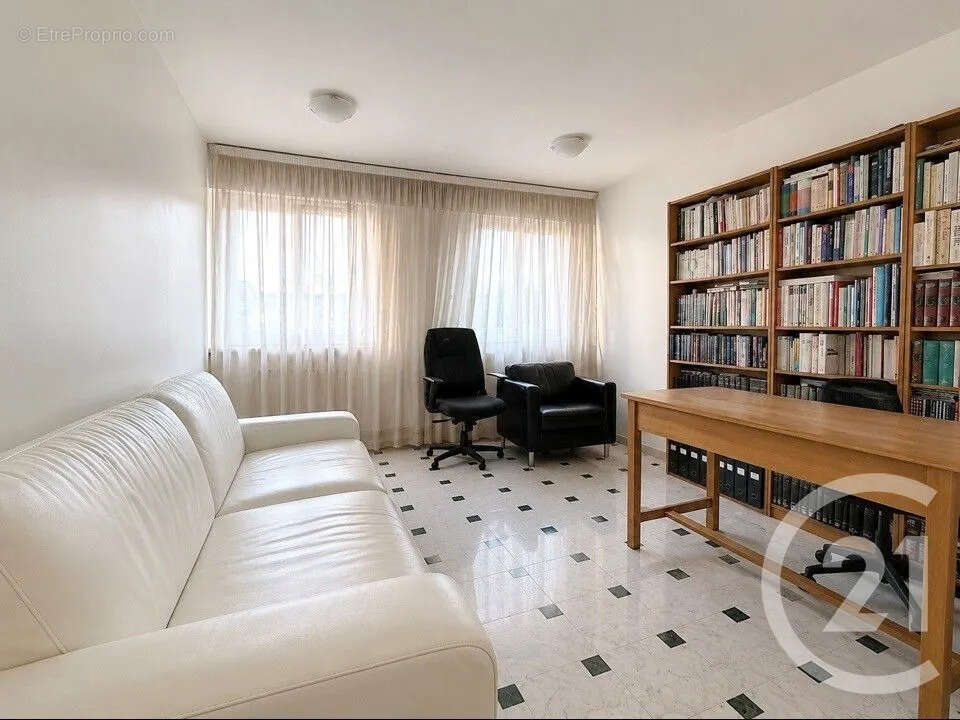 Appartement à LAGNY-SUR-MARNE