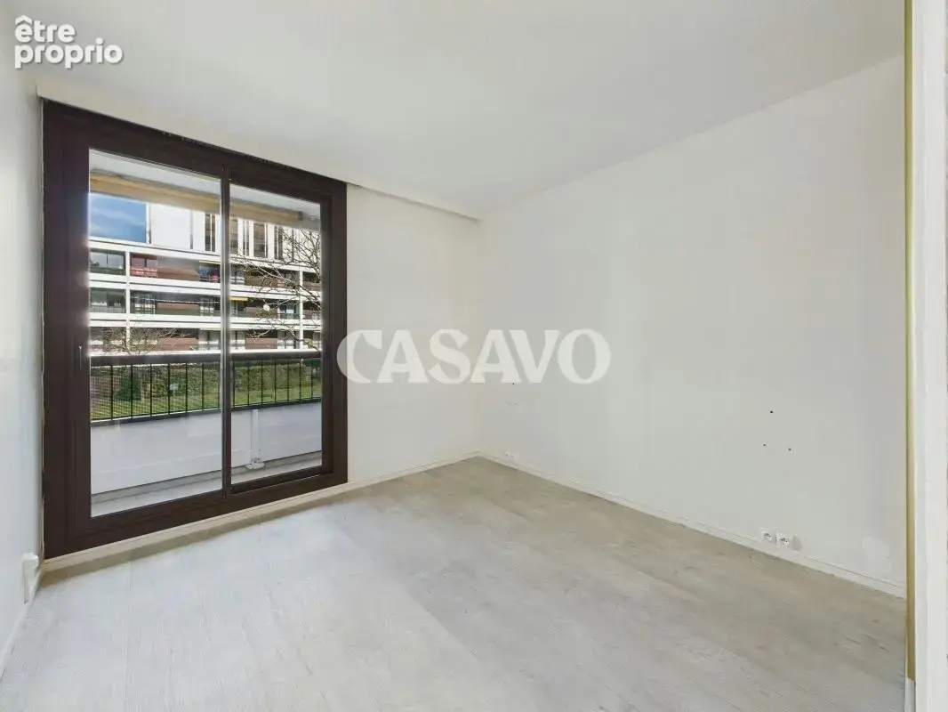 Vente Appartement 5 pièces de 97m² - 33600 Pessac - photo 9