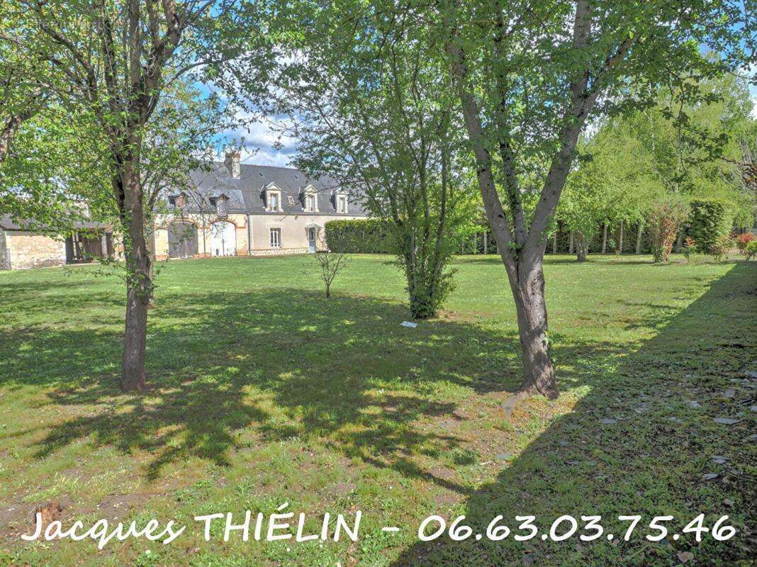 Maison à LONGUE-JUMELLES