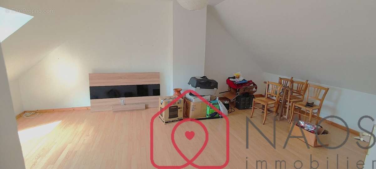 Belle Maison de 135m² 4 Chambres + bureau + Sous-sol complet + 1500m² de terrain. - photo 11
