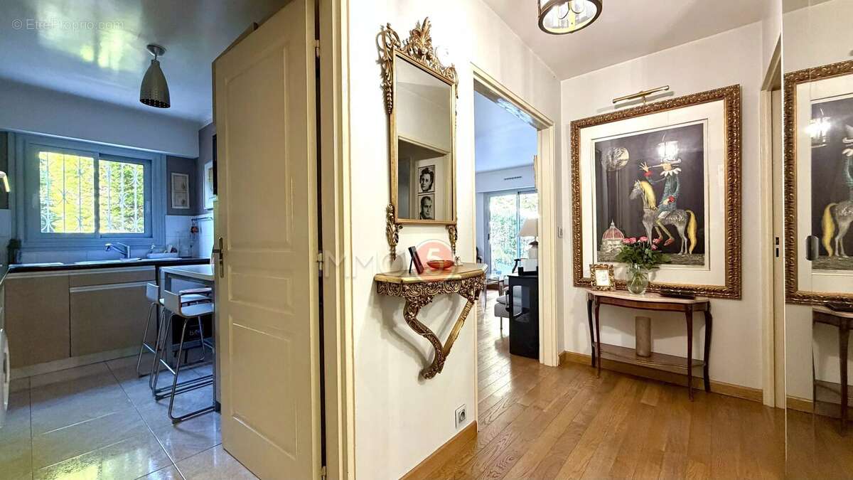 Appartement à LE RAINCY