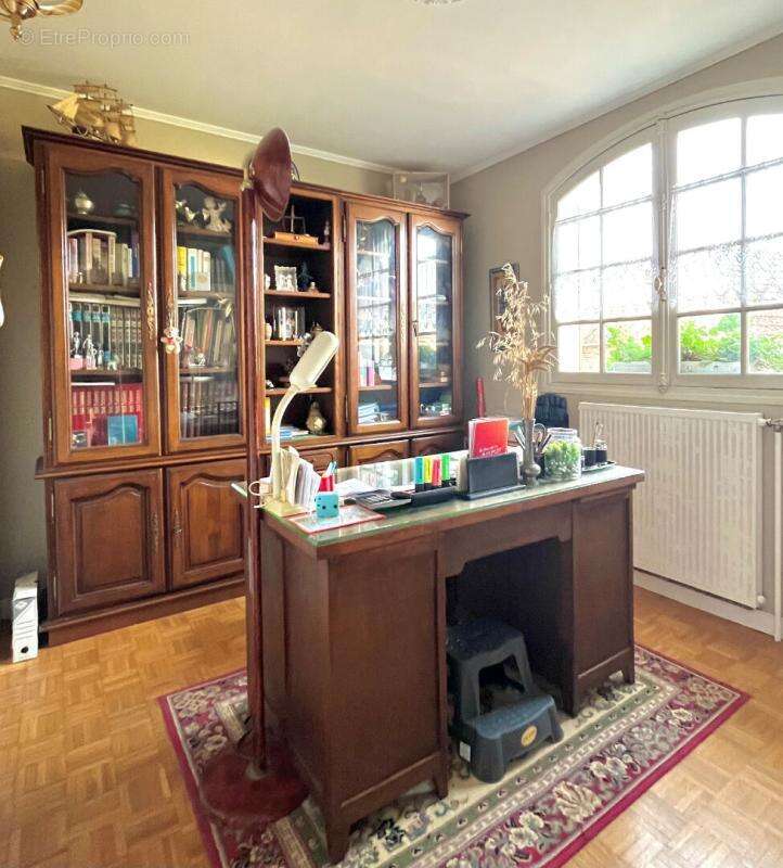 Maison : 6 pièce(s) 120 m²  + Véranda 26m² - photo 11