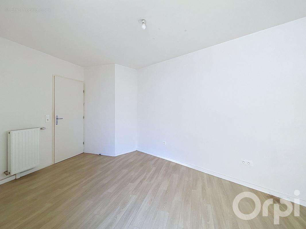APPARTEMENT 2 PIECES - 40m2 - proche commerces - photo 8