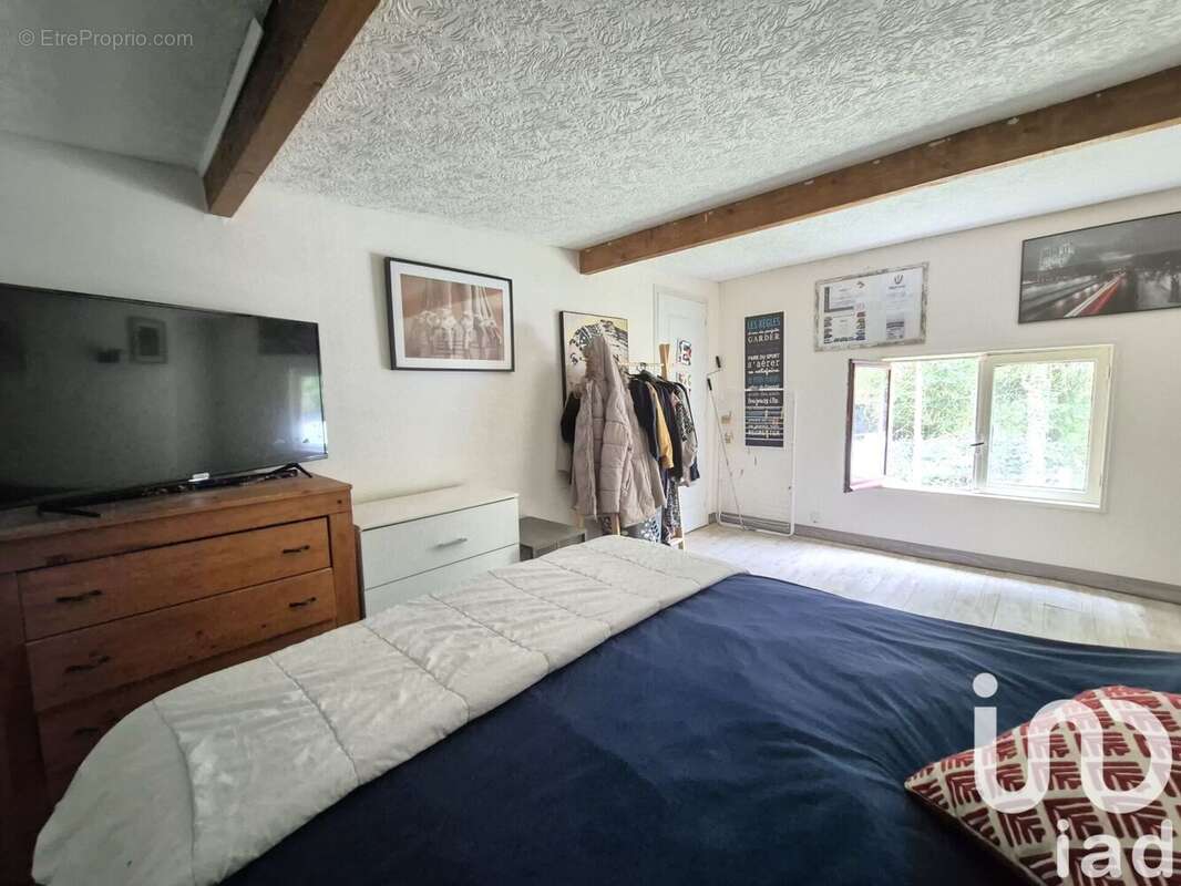 Photo 9 - Maison à LAROCHE-SAINT-CYDROINE