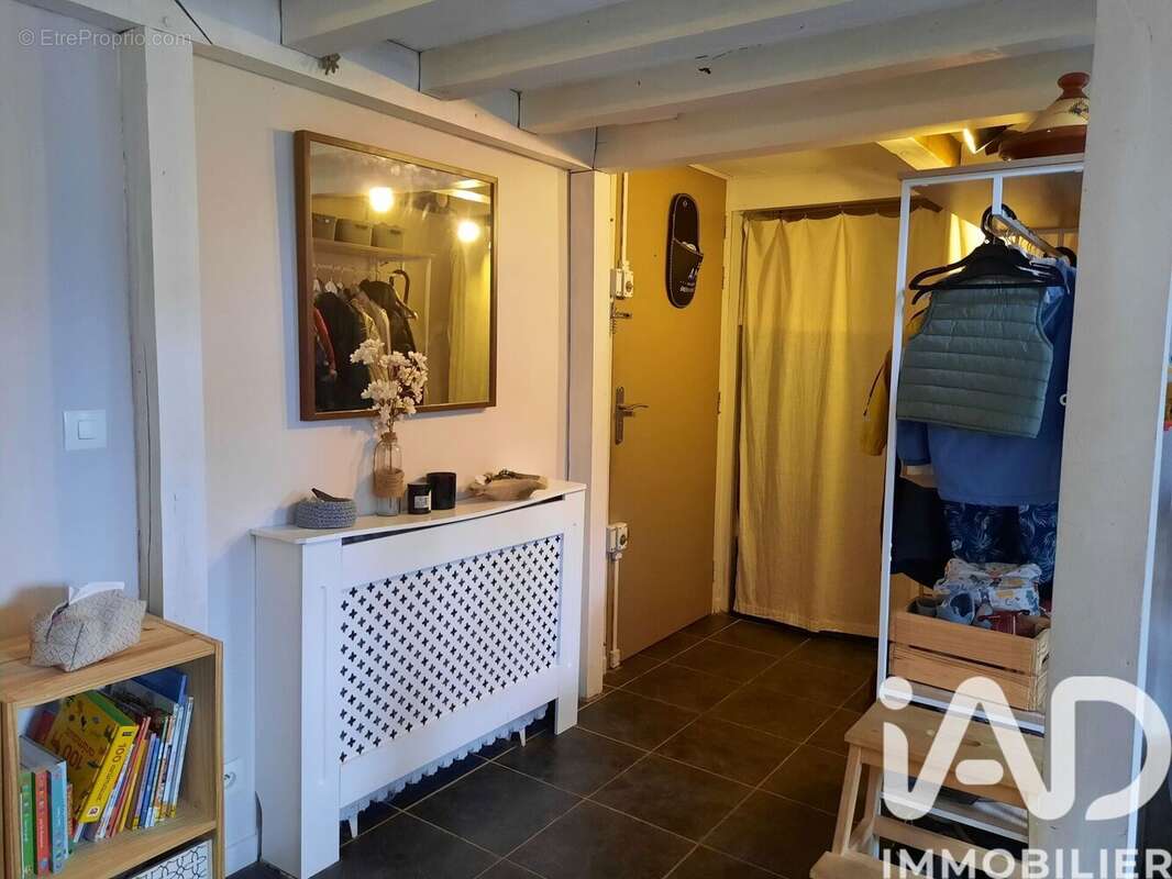 Photo 2 - Appartement à MONTIGNY-SUR-LOING