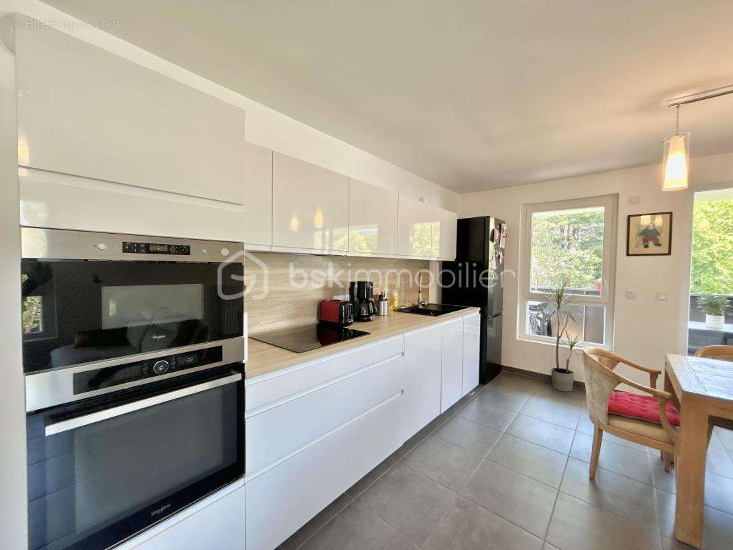 Appartement à COGNIN