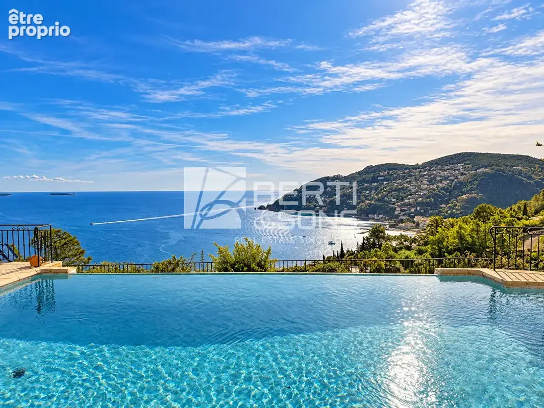 Théoule-sur-mer - domaine recherché - villa de caractère sud avec vue panoramique sur la mer ! - photo 1