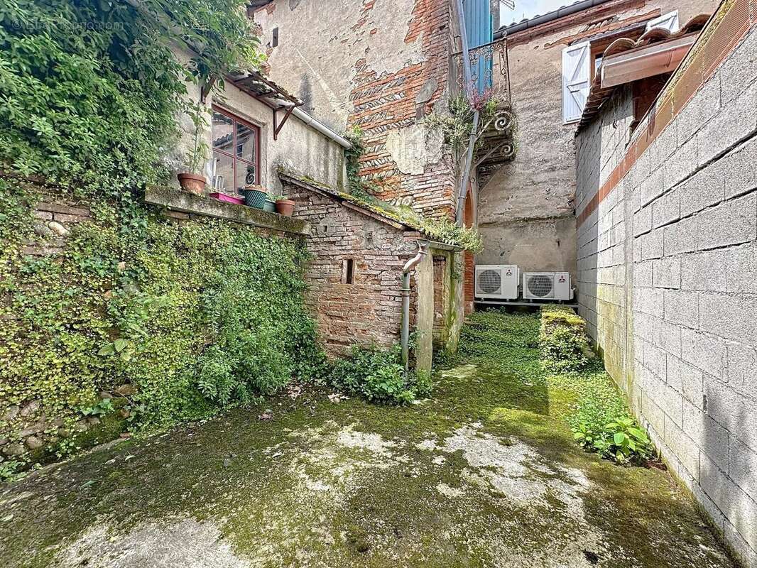 Commerce à PORTET-SUR-GARONNE