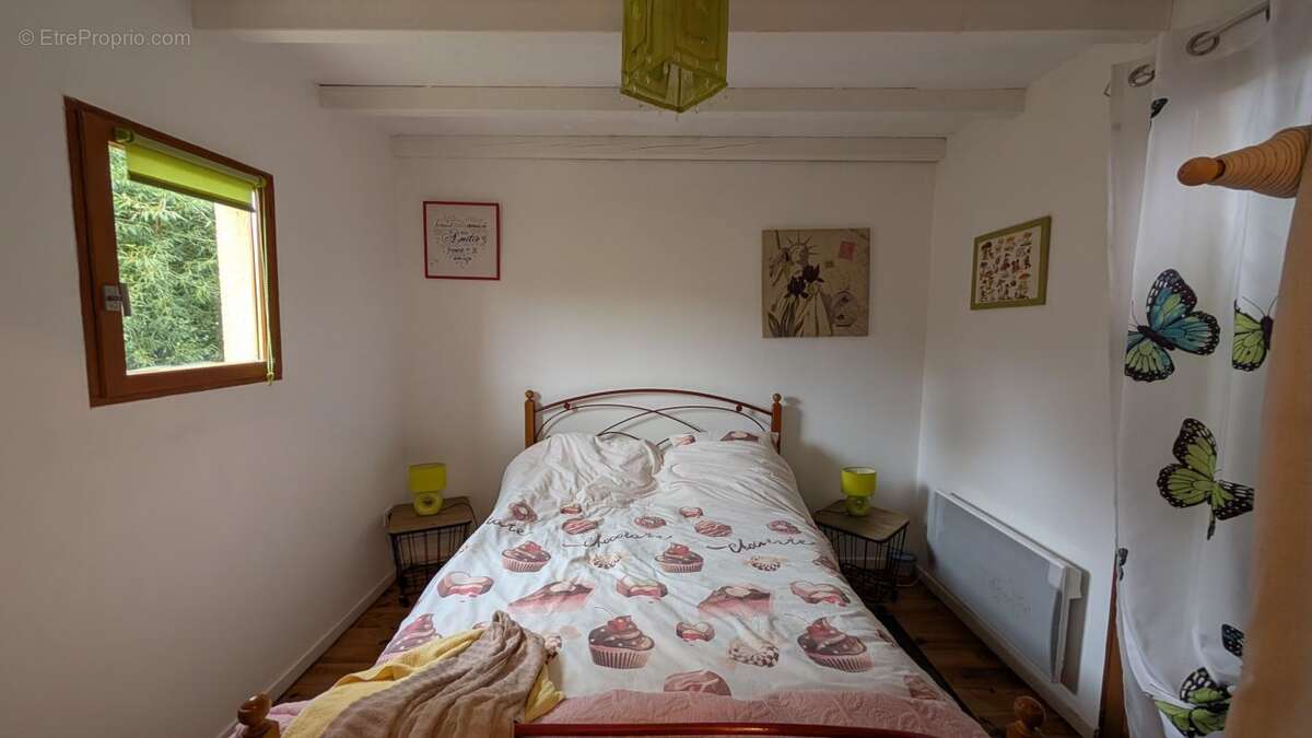 Appartement à SAINT-CLEMENT-DE-VERS