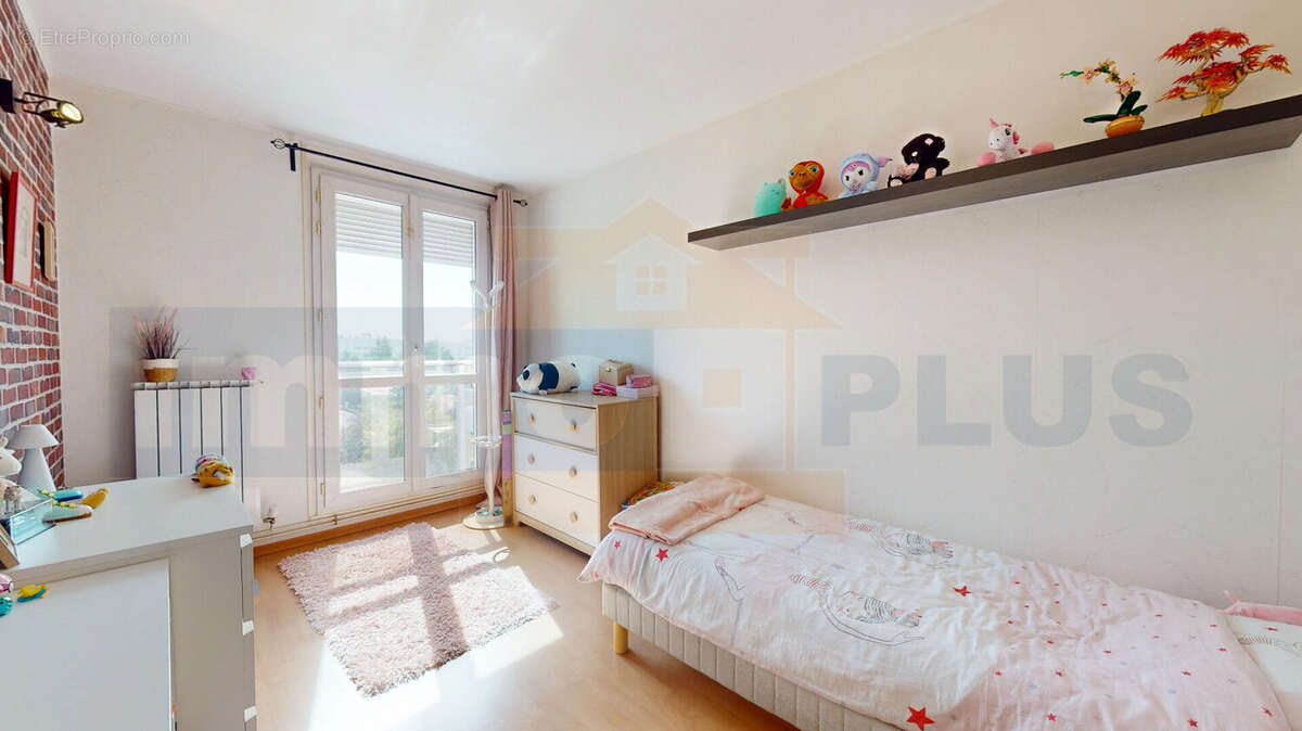 Appartement à BOIS-D'ARCY