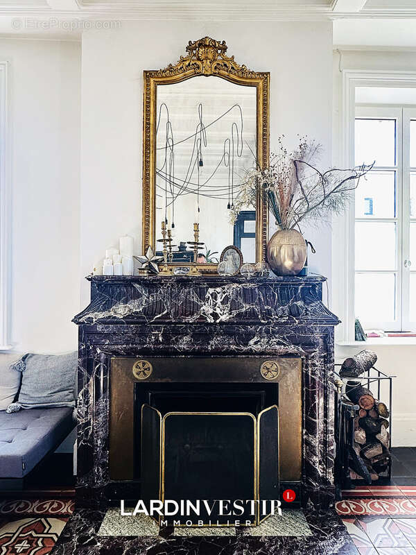 Maison à SAINT-GENIS-LAVAL