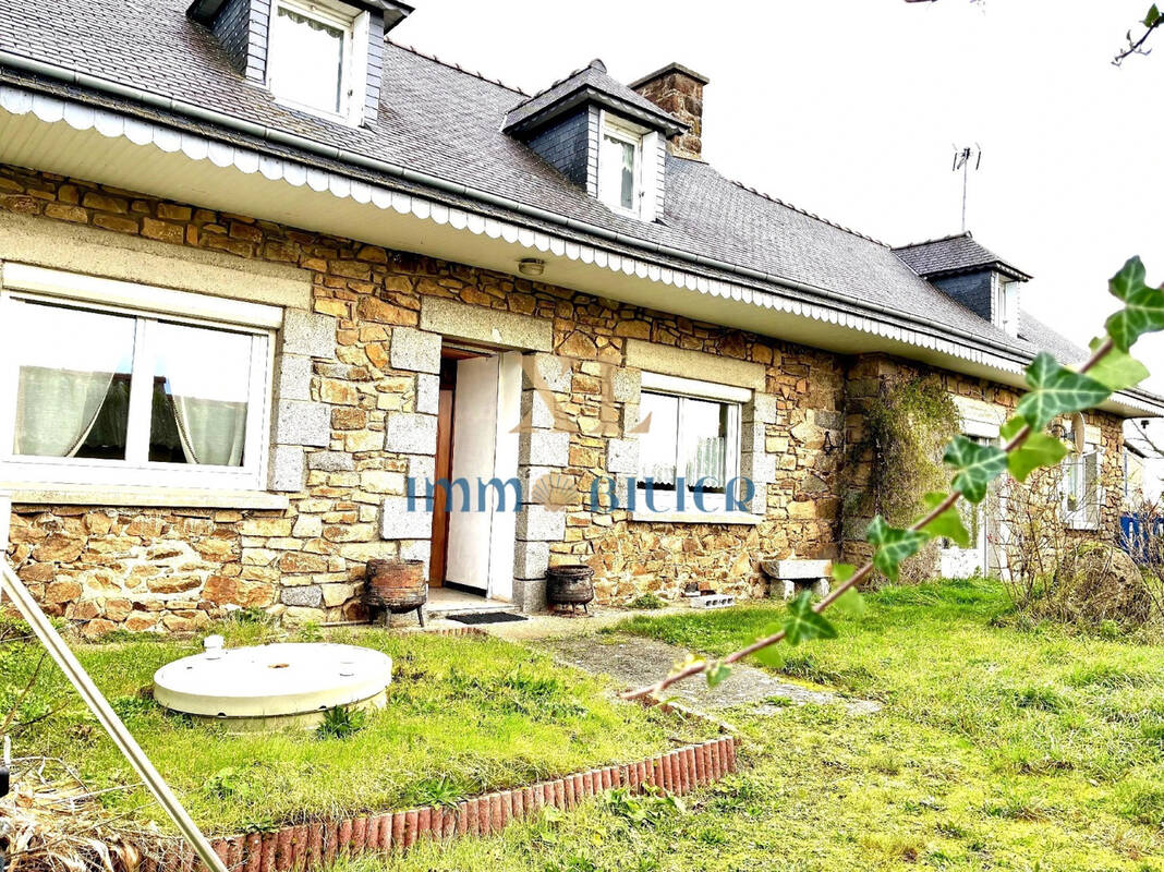 Maison à LA MEAUGON