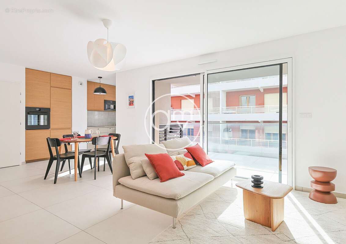 Appartement à HYERES