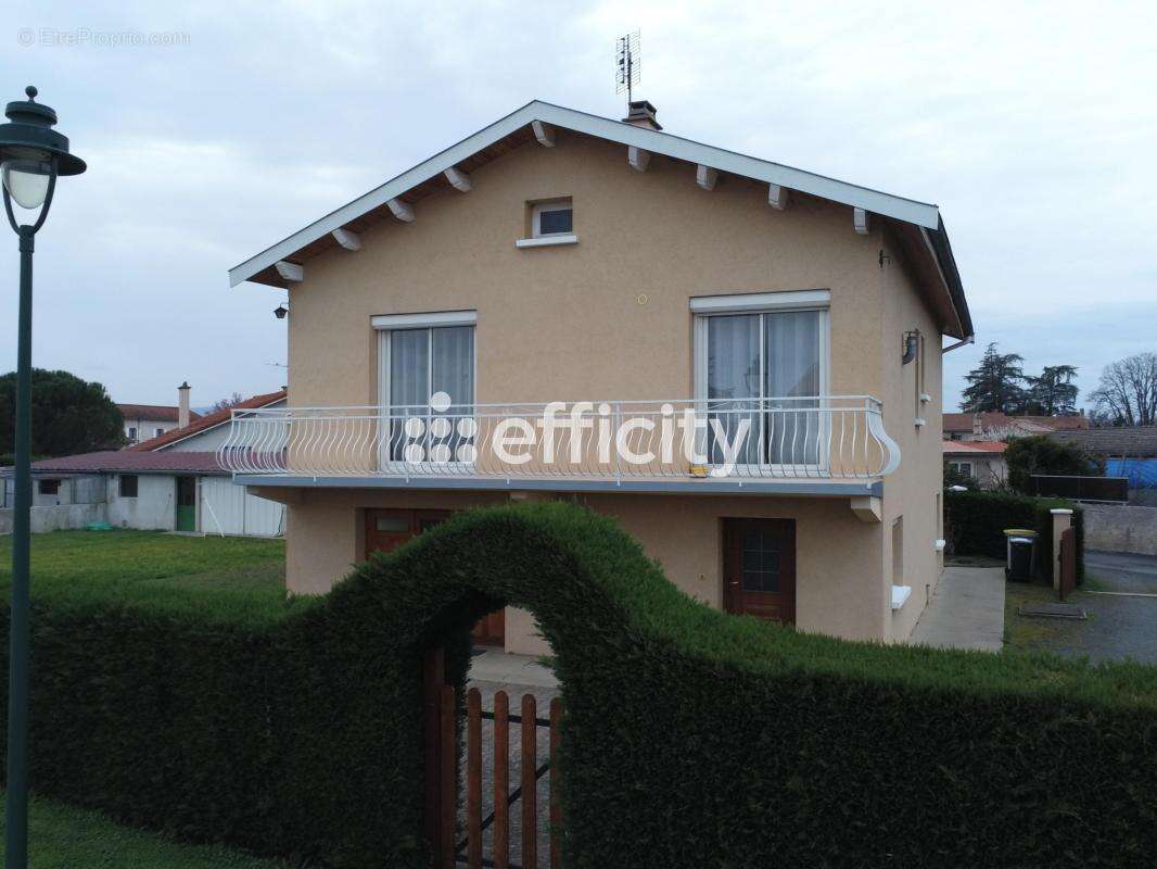 Maison 84 m² à L'hopital-Le-Grand  - photo 8