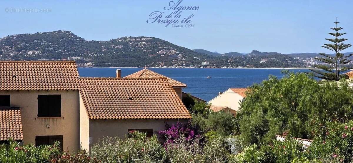 Maison à HYERES