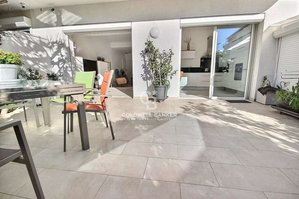 Appartement à CANNES