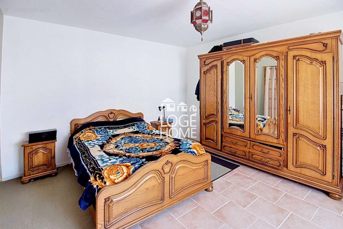 Maison à MASNY