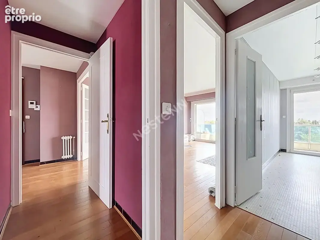 Nantes Rond-Point de Rennes - Appartement T3 de 78m2 / magnifique vue / traversant / 2 terrasses / garage et cave / - photo 7