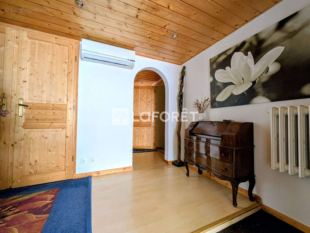 Maison 7 pièces avec piscine à vendre à Tournon - Réf 4331 - photo 11